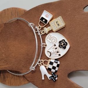 Silver Charm Bangle NWT comes with gift 🎁